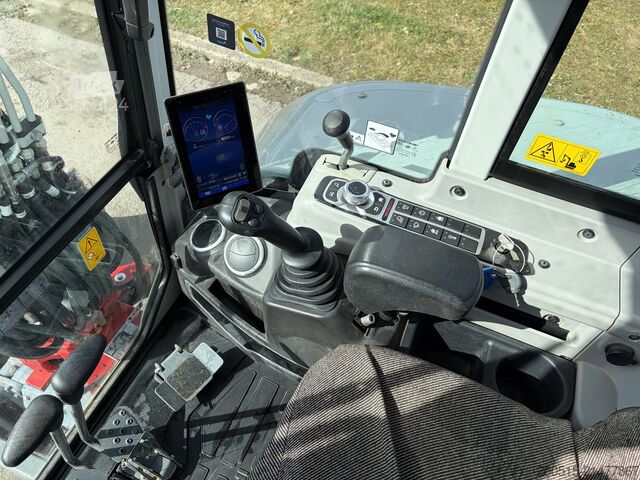 Mini-pelle Takeuchi TB 335 R