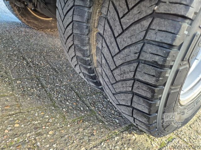 Ponjava Mercedes-Benz Sprinter 519 CDI 3.0 V6/ Plane Pritsche/ Ladefl...