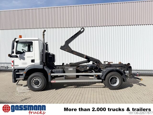 Kanca kasalı yük kamyonu (roll-off) MAN TGM 18.340 4x4 BB, Winterdienstausstattung,