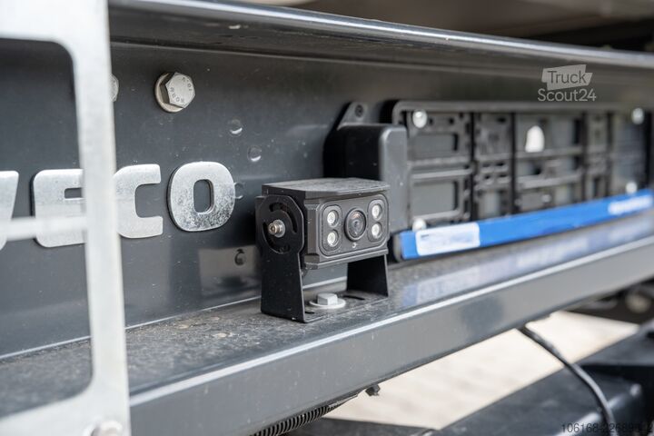 фургон з автокраном на шасі вантажівки Iveco Daily 70C18 Kran Hyva Pritsche 5 m