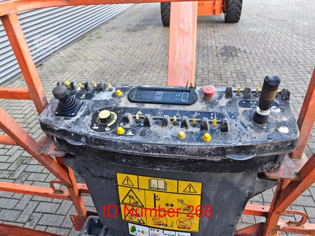 JLG 1200 SJP