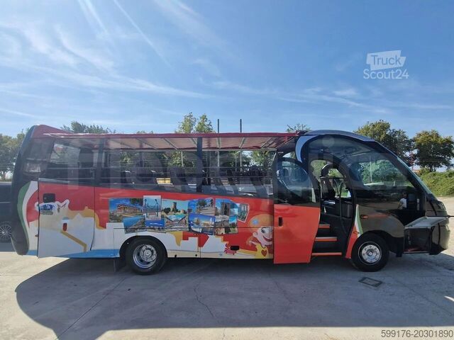 Reisebus IVECO Mago2