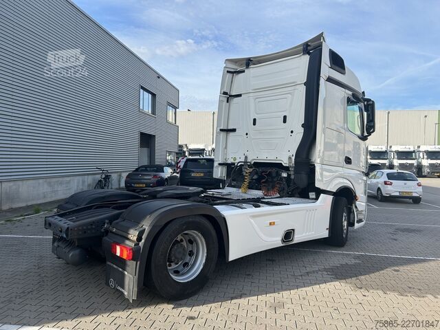 Standard-SZM Mercedes-Benz Actros 1842 Bigspace / 812 dkm / 2 Tanks / Nigh...
