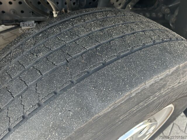 Standard-SZM Mercedes-Benz Actros 1842 Bigspace / 812 dkm / 2 Tanks / Nigh...