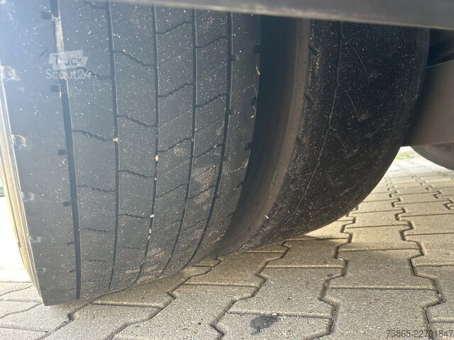 Standard-SZM Mercedes-Benz Actros 1842 Bigspace / 812 dkm / 2 Tanks / Nigh...