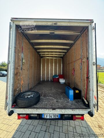 Fourgon Iveco daily