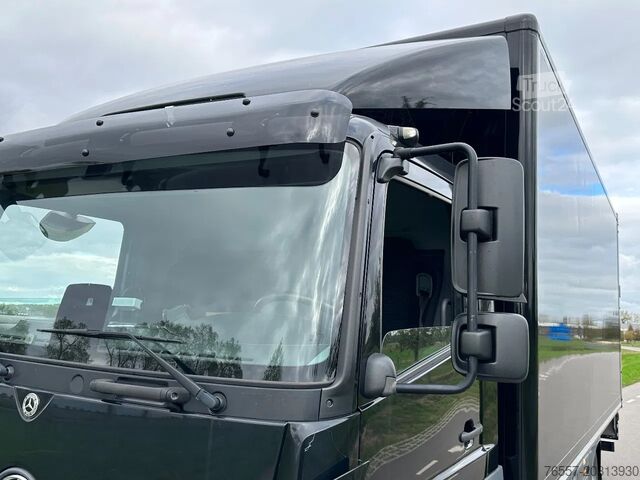 Kovček JUNGE FAHRZEUGBAU GMBH ATEGO ATEGO1221L. EURO6.  2021