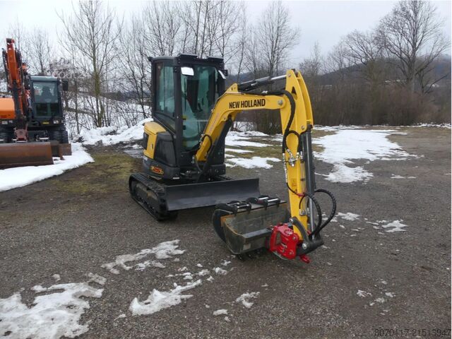 Kettenbagger New Holland E25D