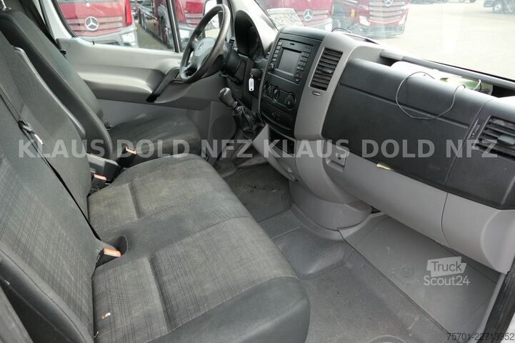 Furgon blaszak MERCEDES-BENZ 314 Sprinter Kasten Lang leichter Motorschaden