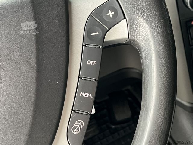Standart çekici ünitesi MAN TGX 18.500 XXL Retarder Standklima ACC 2xTank