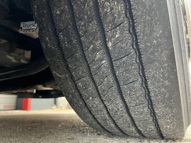 Standart çekici ünitesi MAN TGX 18.500 XXL Retarder Standklima ACC 2xTank