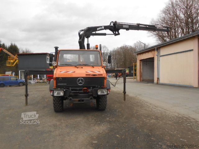 Camião basculante MERCEDES-BENZ U1450 427/11 mit Kran