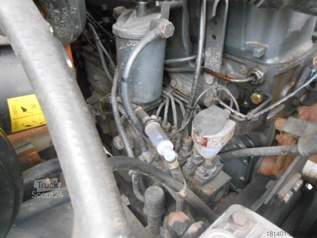 Camião basculante MERCEDES-BENZ U1450 427/11 mit Kran