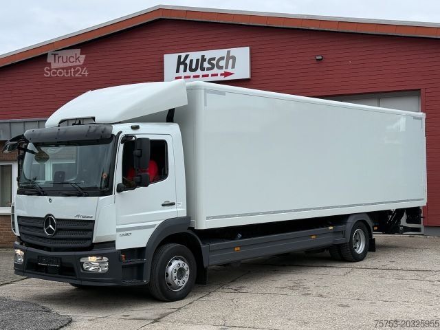Camião de caixa fechada MERCEDES-BENZ Atego 1230L Koffer/Lbw