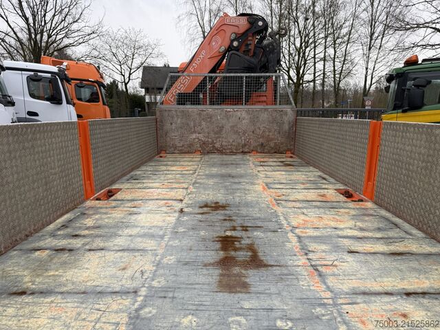 Flatbed truck MAN TGS 26.480 6X4H-2 Kran Fassi F310 18.50 Meter