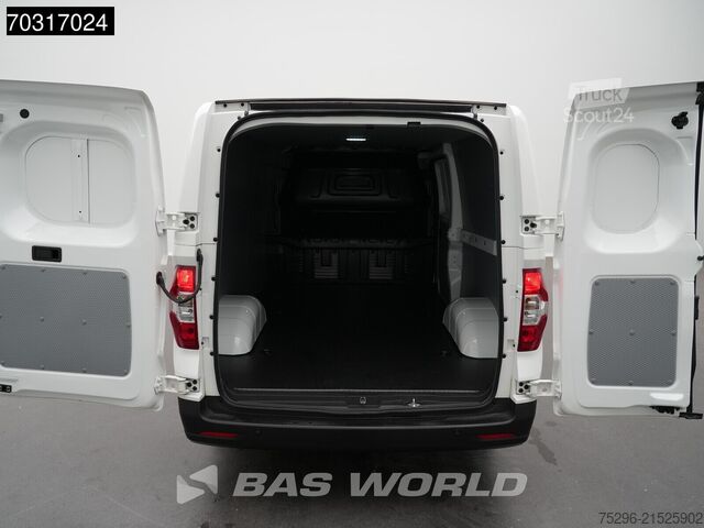 Station wagon con tetto alto Maxus eDeliver 3 COMING SOON! Elektrisch 50kWh 240km ...
