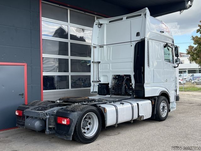 Tūrinis vilkikas DAF XF 530 SuperSpaceCab Klima+Standklima Retarder