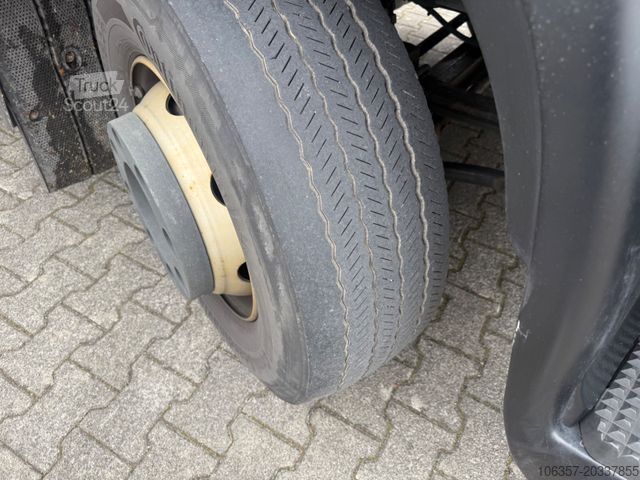 Flaklastbil med kapell IVECO Eurocargo 140E28/P Plane& Spriegel E6C LBW 1500k