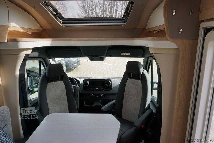 Demi-intégralité Hymer B MC T 580 Mercedes