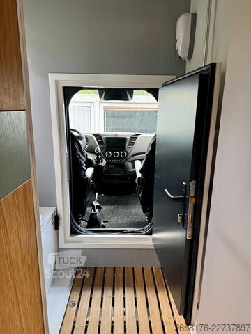 Lakóautó teherautó Iveco Daily 4x4