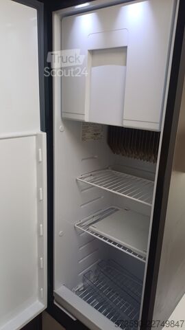 Half-integraal camper Roller Team Kronos 285TL 2025 Automatik | 5 Schlafplätze