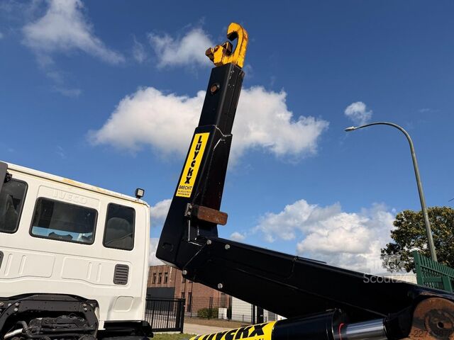 Kampókaros rendszer Iveco Trakker 450 AD260  6X4 HYVA Hooklift *132.537 K...