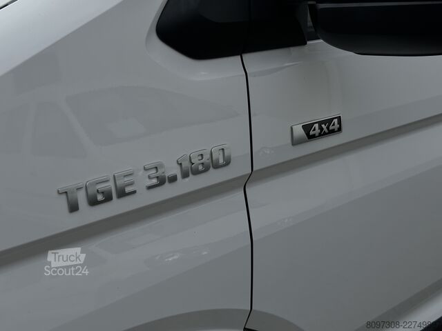 Fourgon surélevé VW Crafter  4x4   DSG   DOKA   AHK   LED   NAVI
