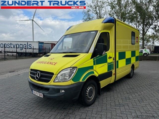 Ambulanță Mercedes-Benz SPRINTER 316 CDI AMBULANCE