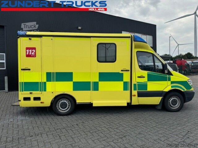 Ambulanță Mercedes-Benz SPRINTER 316 CDI AMBULANCE