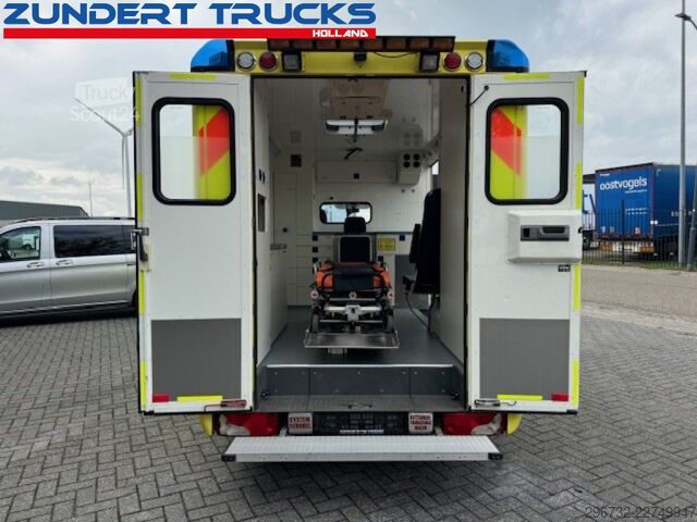 Ambulanță Mercedes-Benz SPRINTER 316 CDI AMBULANCE