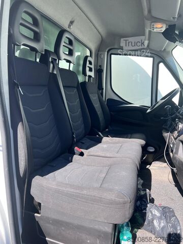 Skříňová dodávka Iveco Daily 35S14