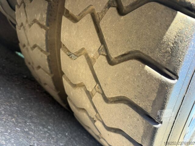 Nosturiauto Volvo FMX 420 8X4 + CRANE PALFINGER PK22.001 L TEC (1...