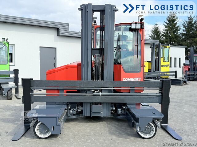 Chariot élévateur multidirectionnel Combilift C3000ET TRIPLEX 5940 WIDE FORK POSITIONE