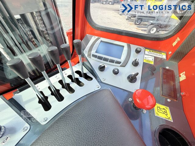 Chariot élévateur multidirectionnel Combilift C3000ET TRIPLEX 5940 WIDE FORK POSITIONE