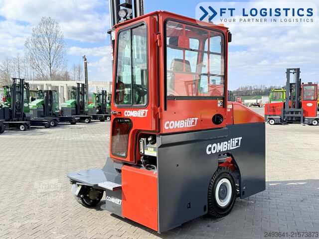 Chariot élévateur multidirectionnel Combilift C3000ET TRIPLEX 5940 WIDE FORK POSITIONE