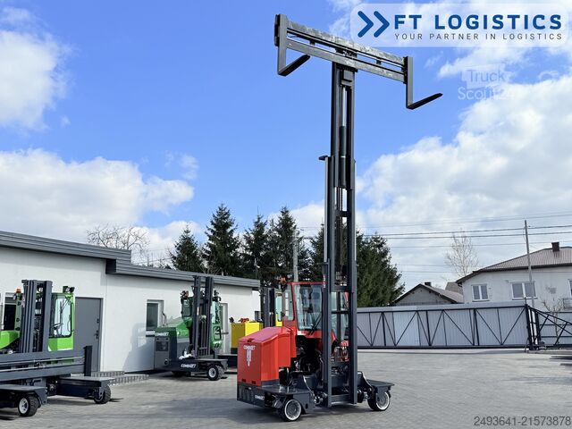 Chariot élévateur multidirectionnel Combilift C3000ET TRIPLEX 5940 WIDE FORK POSITIONE