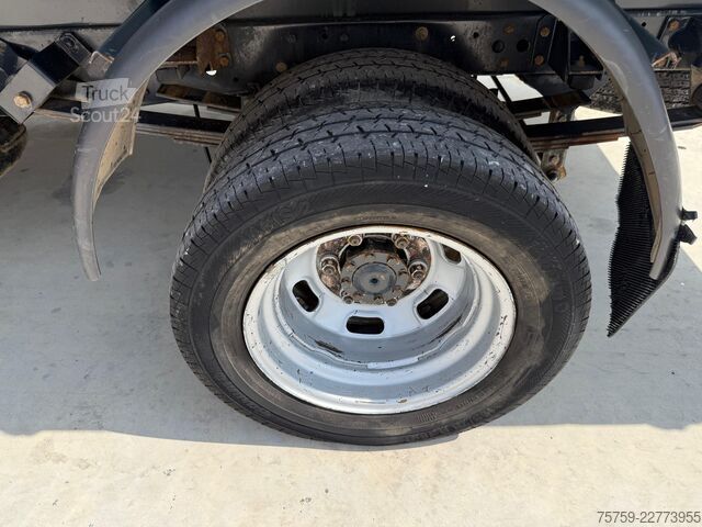 Furgón volquete Iveco Daily 35C15K Kipper 4x2 Euro4