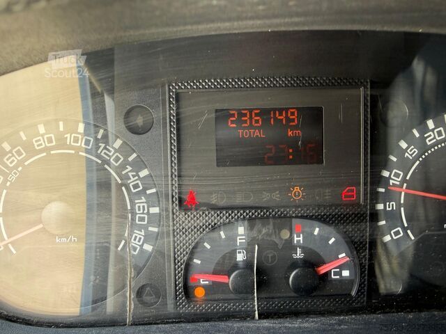 Furgón volquete Iveco Daily 35C15K Kipper 4x2 Euro4
