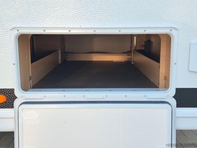 Lakókocsi LMC Style 453D / 450D 70 Jahre *Klima*Sondermodell