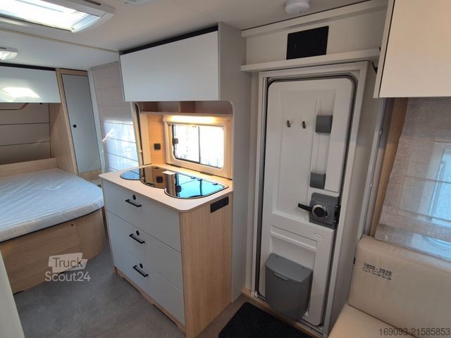 Lakókocsi LMC Style 453D / 450D 70 Jahre *Klima*Sondermodell