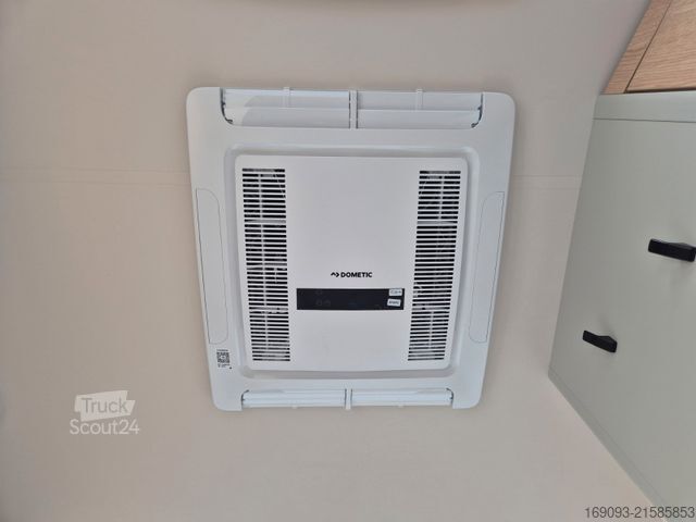 Lakókocsi LMC Style 453D / 450D 70 Jahre *Klima*Sondermodell