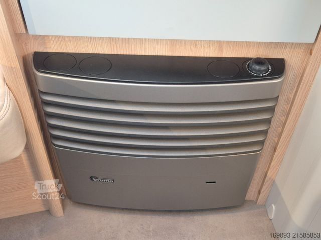 Lakókocsi LMC Style 453D / 450D 70 Jahre *Klima*Sondermodell