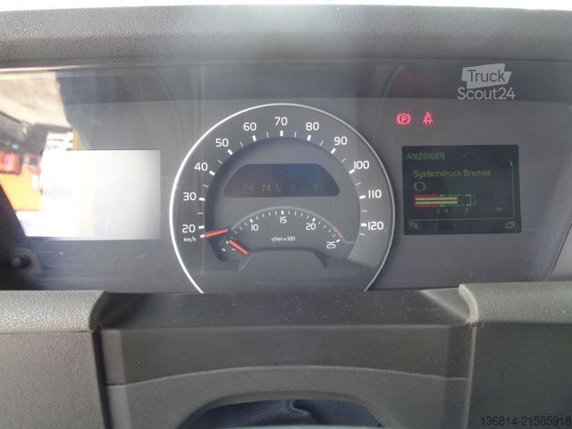 Standardni vlačilec VOLVO FH460 verstellbare Sattelkupplung 2x Tank