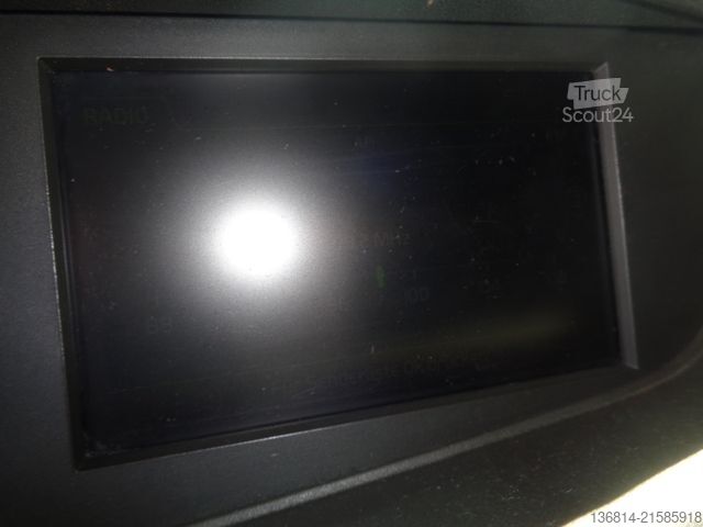 Standardni vlačilec VOLVO FH460 verstellbare Sattelkupplung 2x Tank