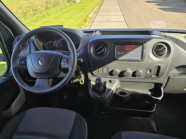 Bestelauto RENAULT MASTER 2.3 L3H2 Dubbele Cabine Airco NAP 1e Eig...
