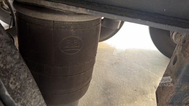Schiebeplanen Krone SDP27 (DISC BRAKES / BPW AXLES / FREINS DISQUE ...