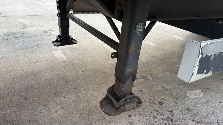 Schiebeplanen Krone SDP27 (DISC BRAKES / BPW AXLES / FREINS DISQUE ...