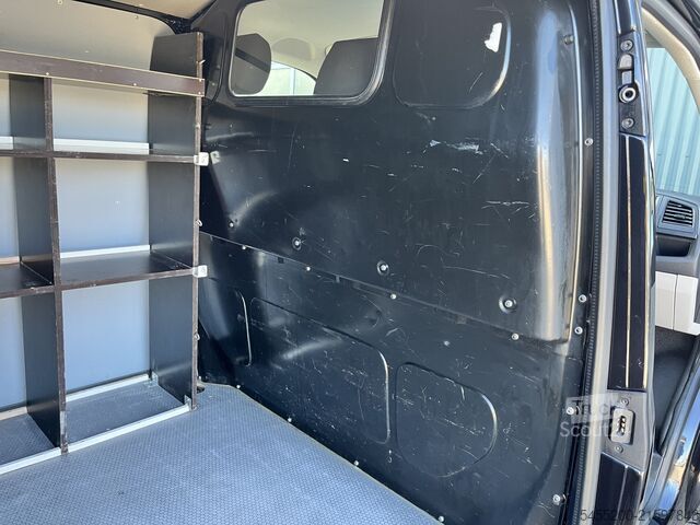 Augsta jumta universālis VW Transporter 2.0 TDI L1H1 Airco Trekhaak 2200kg ...