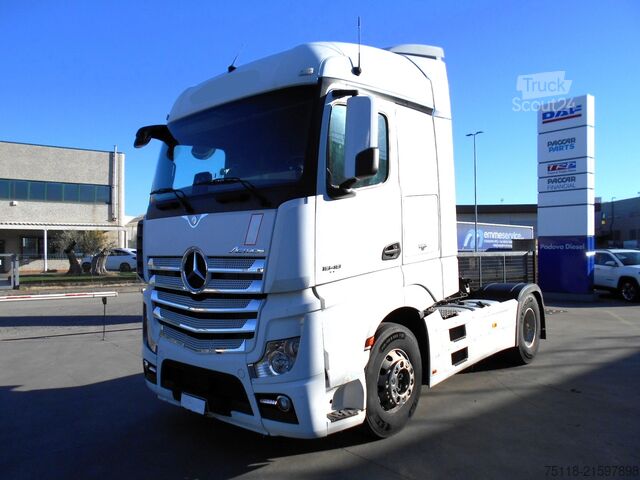 Standard tractor unit Mercedes-Benz Actros 1848