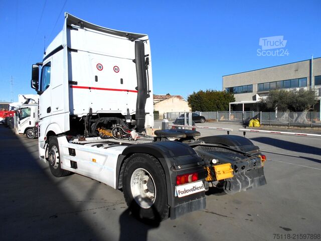 Standard tractor unit Mercedes-Benz Actros 1848